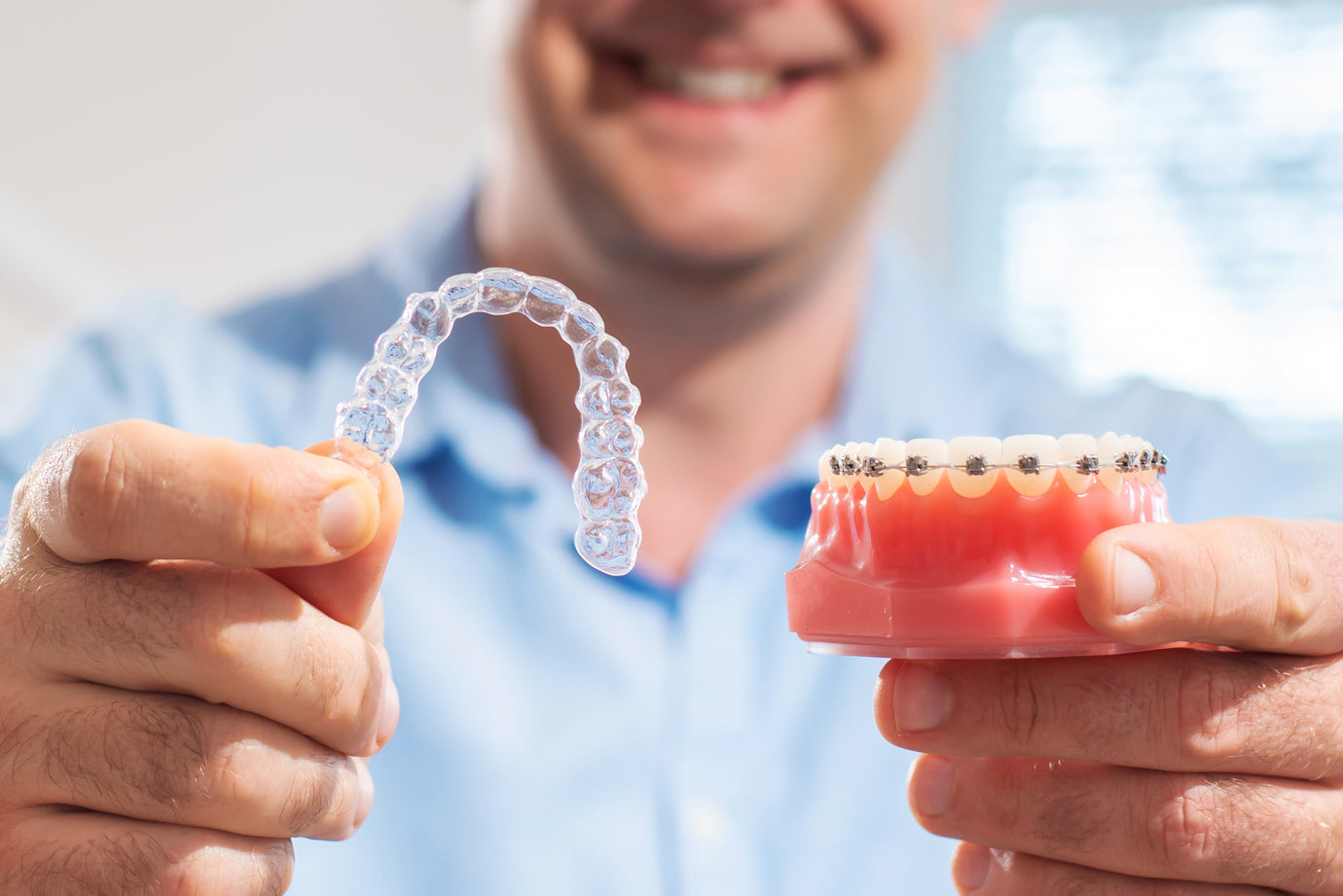 Aligners vs Braces: Choosing the Right Teeth Alignment Treatment for You